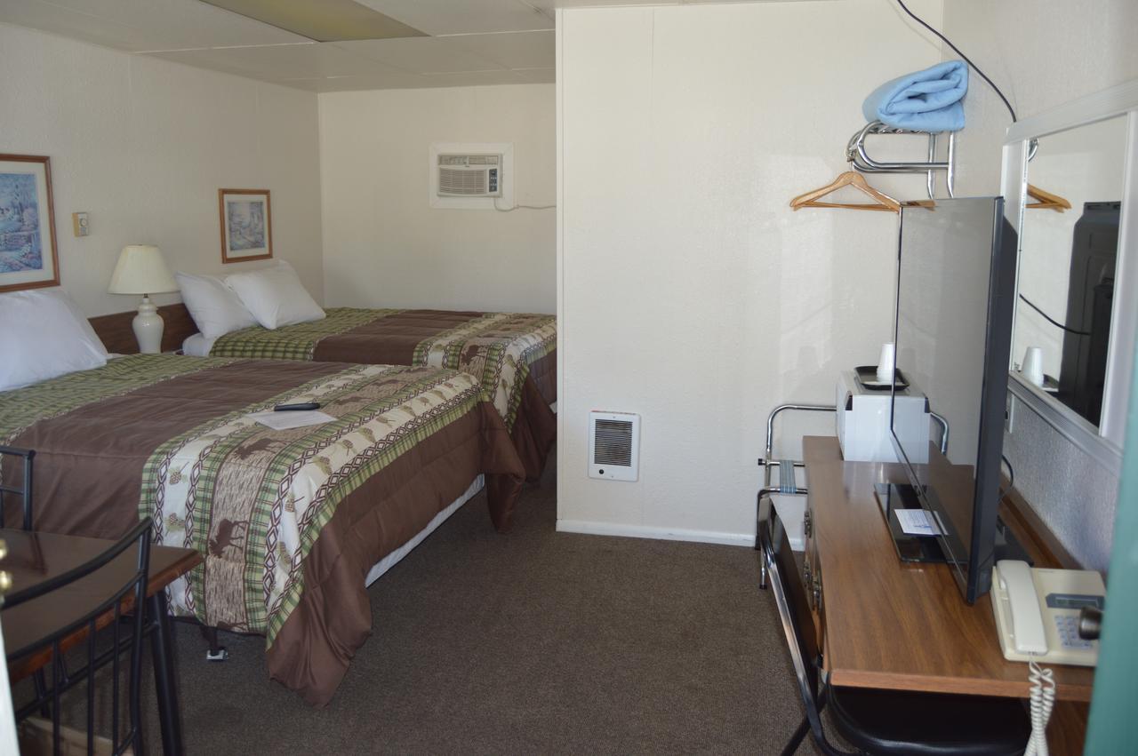 Newport Antler Motel Exterior photo